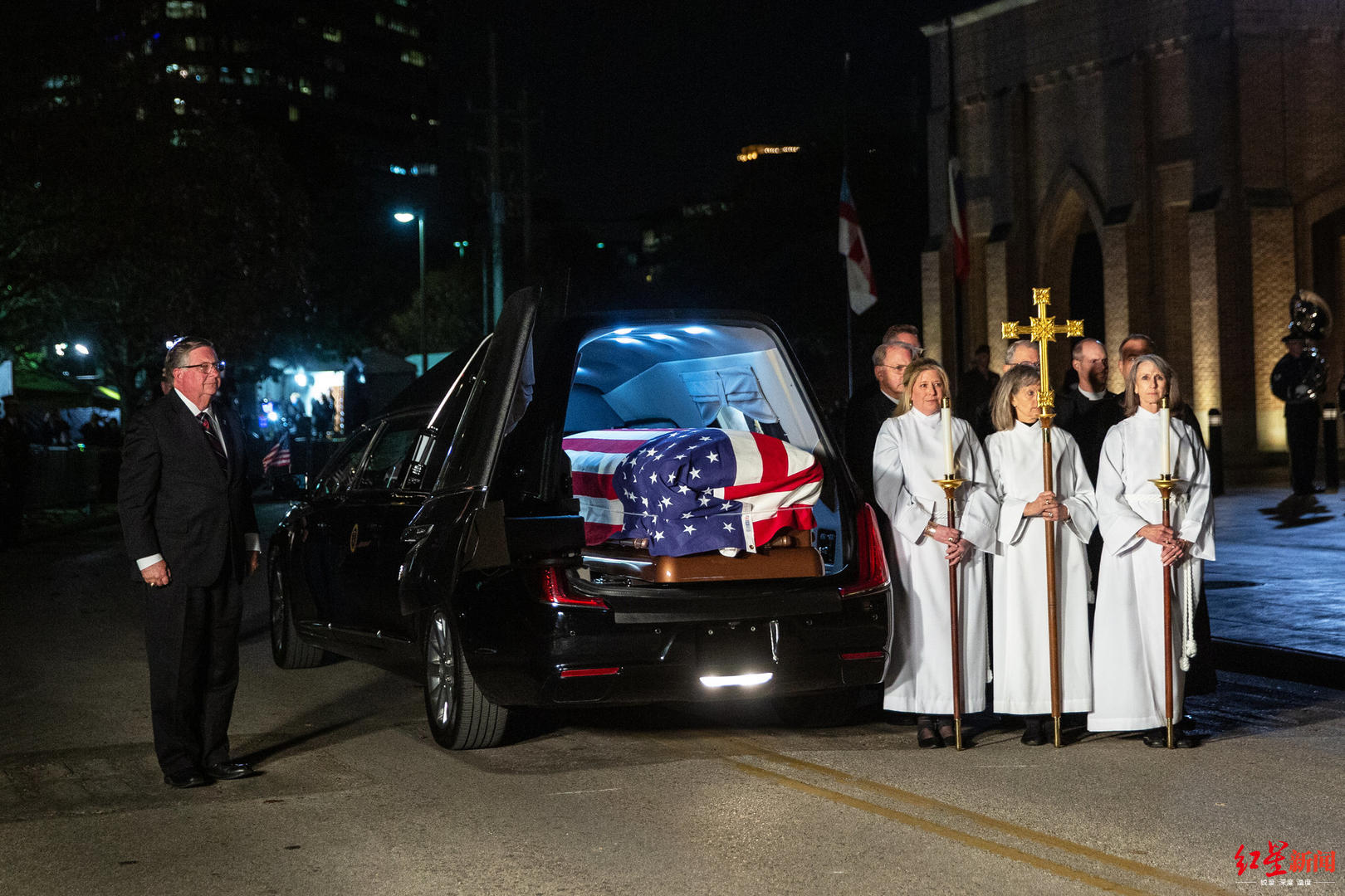 美国国葬专属殡仪员：几乎从总统当选开始 就准
